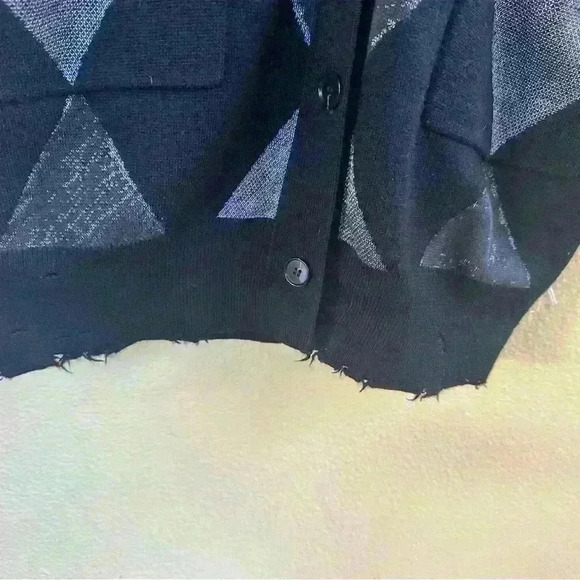 JNBY Diamond Pattern V-Neck Factory Distressed Wool Cardigan Size Medium EUC! - Picture 14 of 16